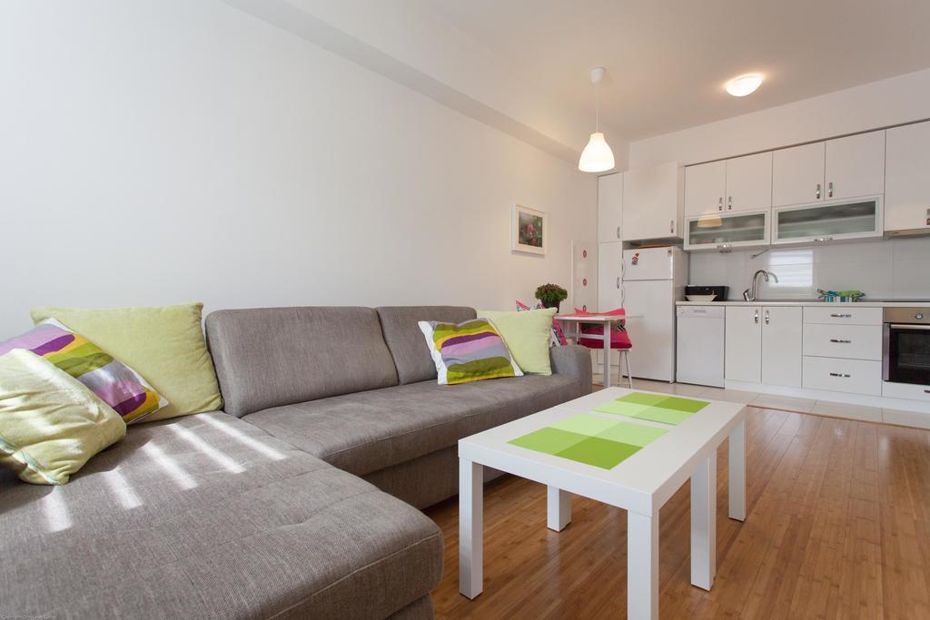 Apartment سكوبجي الغرفة الصورة